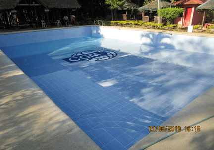 Cleaning and replacement of water of swimming pool